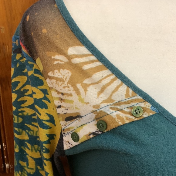 Desigual style long sleeved unique top - Picture 2 of 7